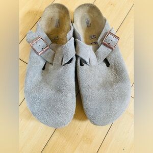 Birkenstock Boston clogs- suede taupe- narrow width- 41/10